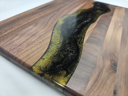 Epoxy Cutting Board Rounded Edge